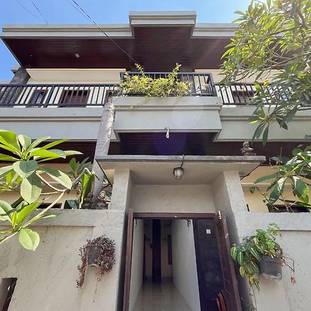 Adi Surya Guest House Σεμινιάκ Εξωτερικό φωτογραφία