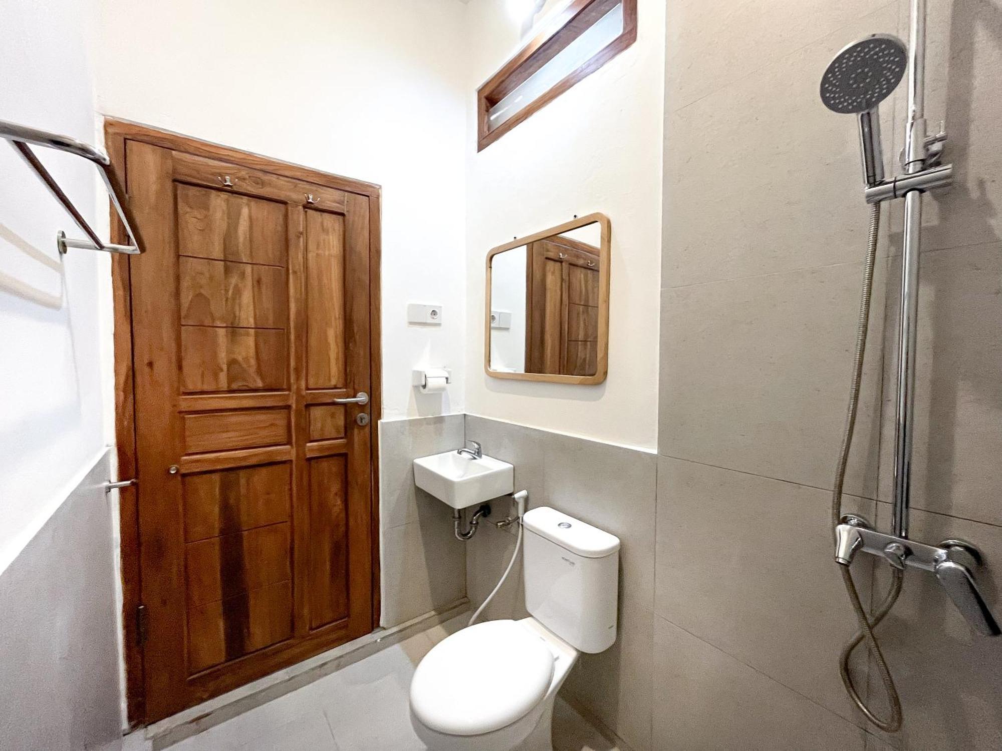 Adi Surya Guest House Σεμινιάκ Εξωτερικό φωτογραφία
