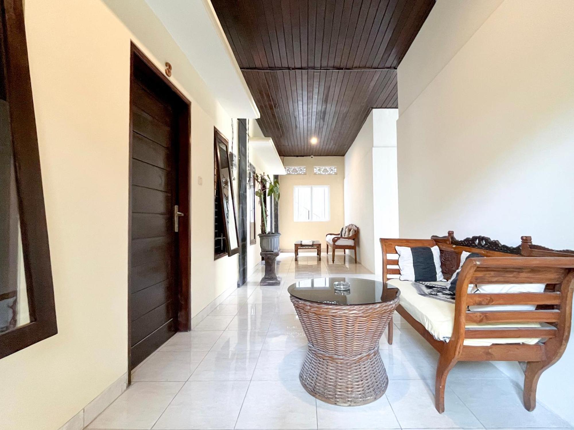 Adi Surya Guest House Σεμινιάκ Εξωτερικό φωτογραφία