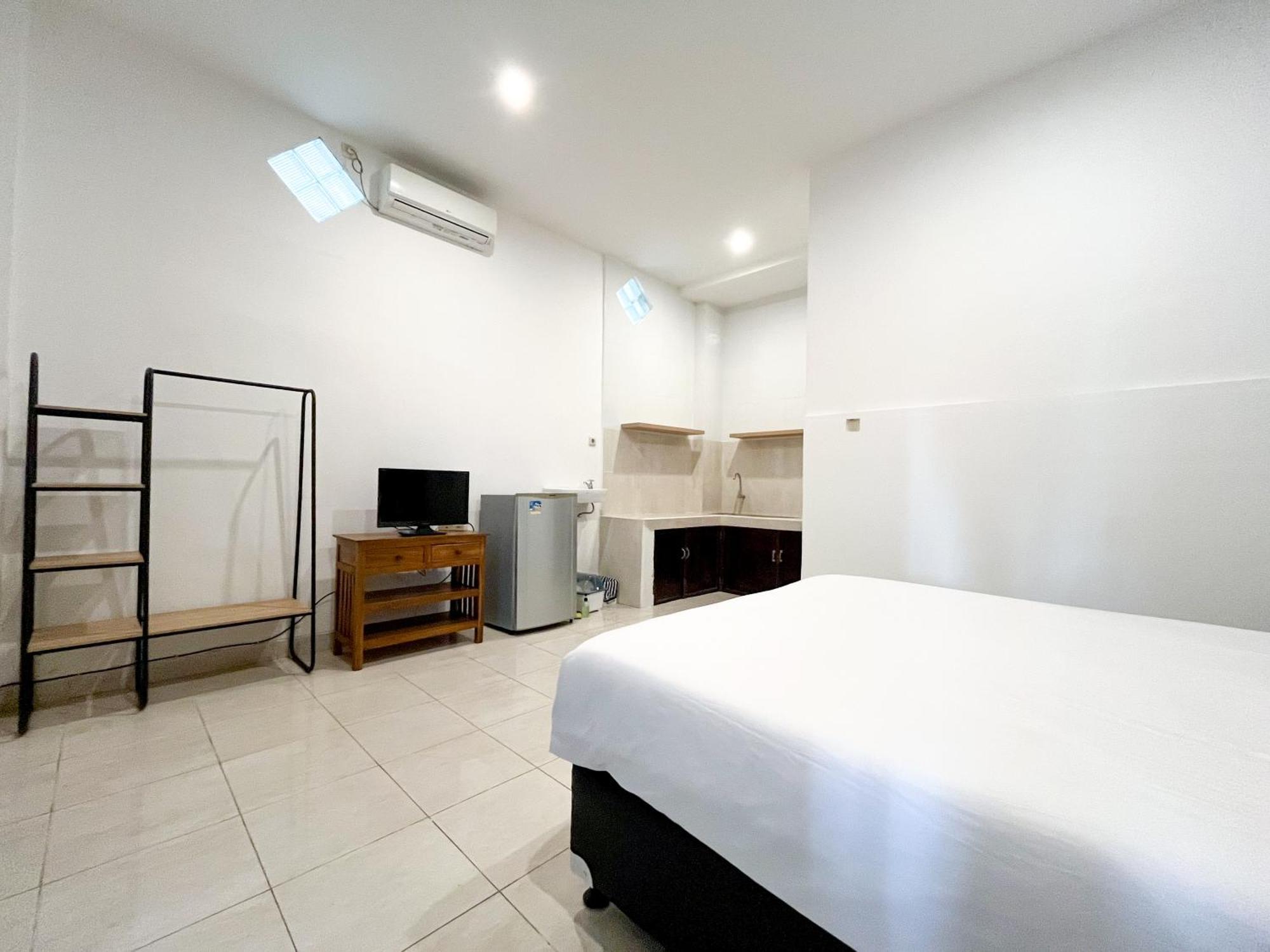 Adi Surya Guest House Σεμινιάκ Εξωτερικό φωτογραφία